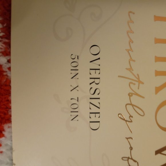 Cherry blanket hard to find Cozy Cottage - Picture 2 of 4